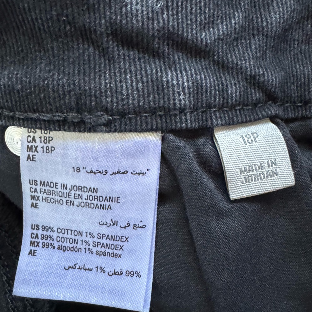 Style & Co. Black Ripped Capris - Picture 8 of 10